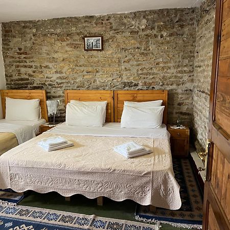Guest House Salaria Gjirokaster Exterior photo
