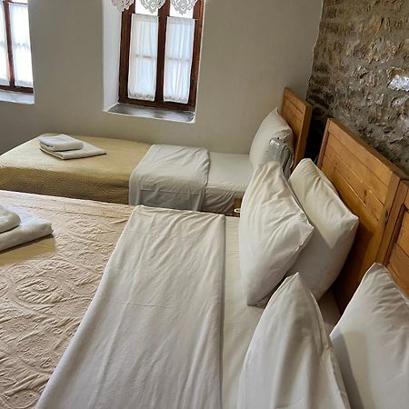 Guest House Salaria Gjirokaster Exterior photo